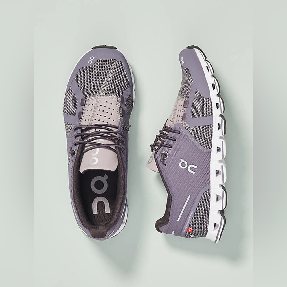 On Running Womens Cloud Running Shoe Shark Pebble size w6